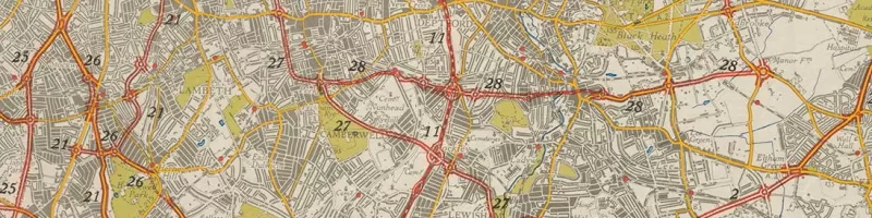An extract from the Highway Development Plan's inner London map, with new roads through the suburbs and some cloverleaf junctions. Click to enlarge